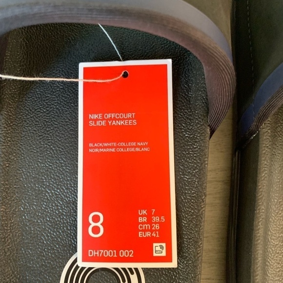 Nike OffCourt New York Yankees Slides Sandals Mens Sz 8 DH7001 002 MLB Baseball - Picture 7 of 7